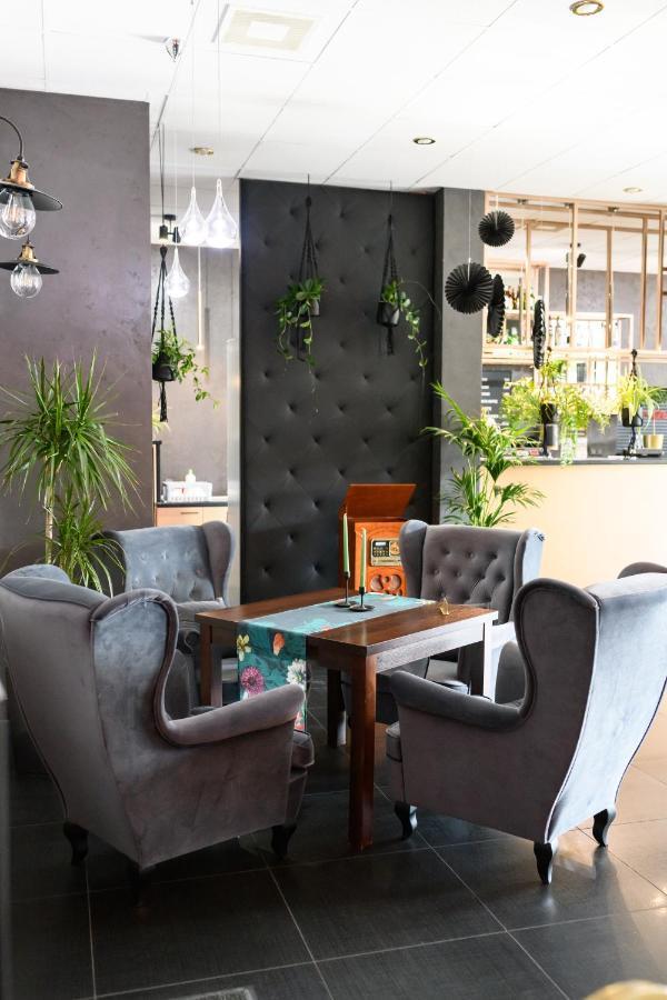 Nata Pokoje Goscinne Restauracja Libiaz Exteriér fotografie